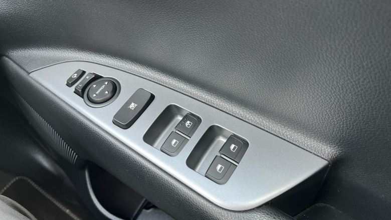 Kia Stonic 1.0T GDi 48V GT-Line S 5dr DCT Petrol Estate